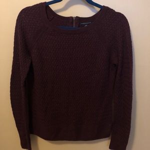 American eagle sweater